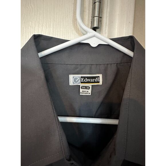 Gray Button Down - Long Sleeve Shirt - Solid Quality - Picture 3 of 3